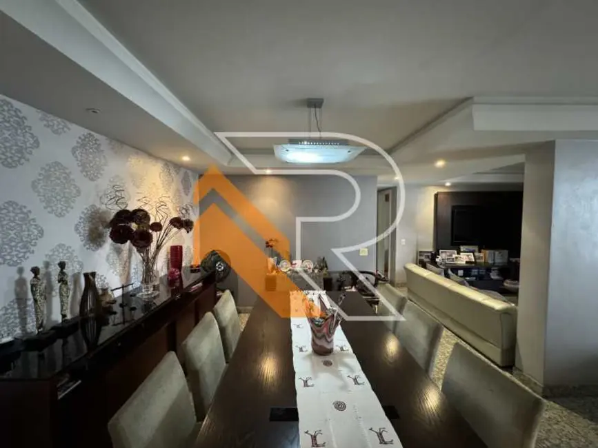 Foto 3 de Apartamento com 3 quartos à venda, 247m2 em Niteroi - RJ