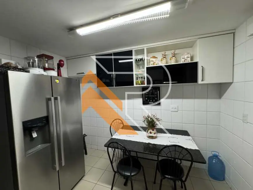 Foto 9 de Apartamento com 3 quartos à venda, 247m2 em Niteroi - RJ