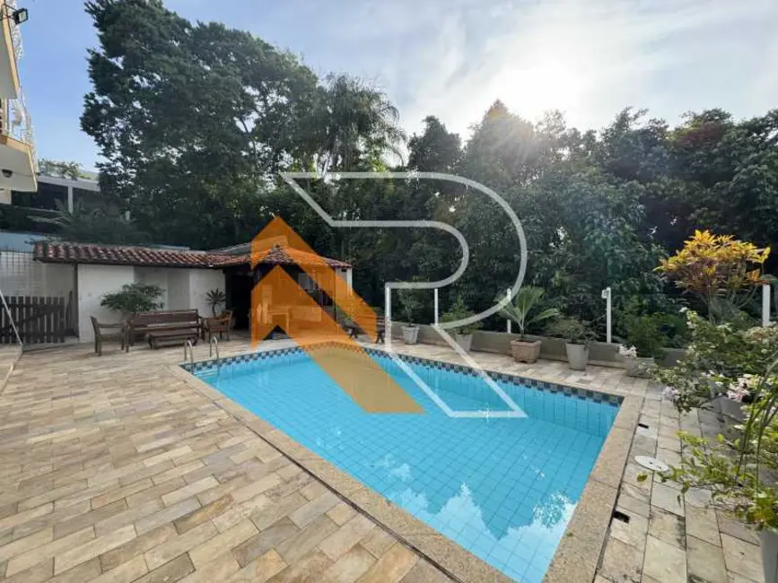 Foto 2 de Casa de Condomínio com 5 quartos à venda, 400m2 em Niteroi - RJ
