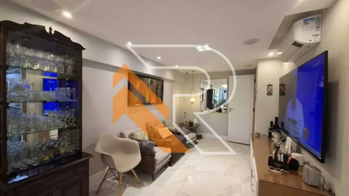 Foto 9 de Apartamento com 4 quartos à venda, 243m2 em Niteroi - RJ