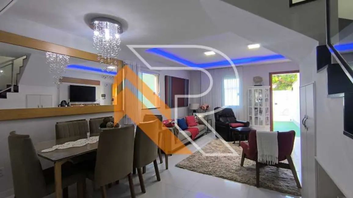 Foto 3 de Casa com 4 quartos à venda, 143m2 em Niteroi - RJ