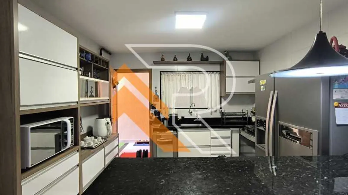 Foto 7 de Casa com 4 quartos à venda, 143m2 em Niteroi - RJ