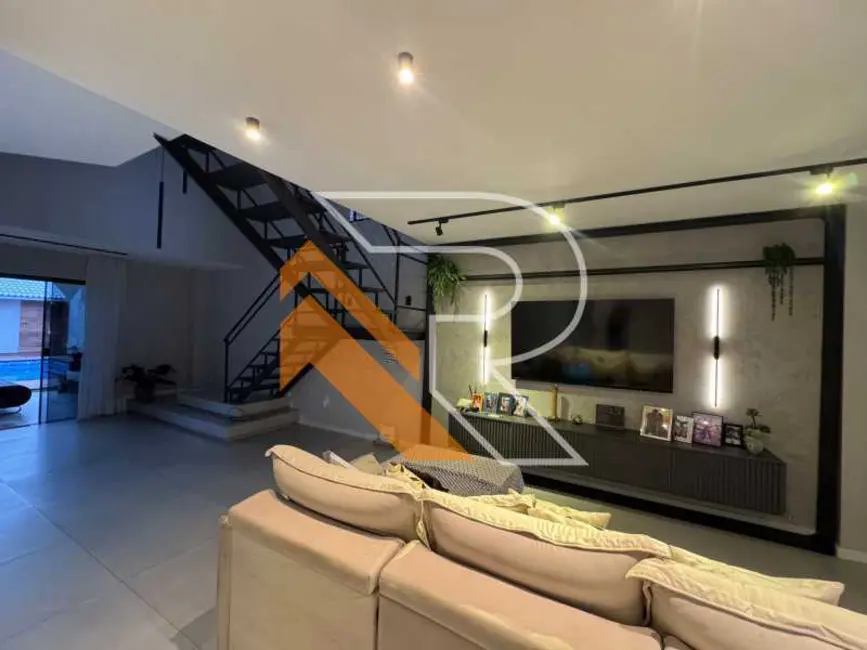 Foto 9 de Casa de Condomínio com 5 quartos à venda, 289m2 em Niteroi - RJ