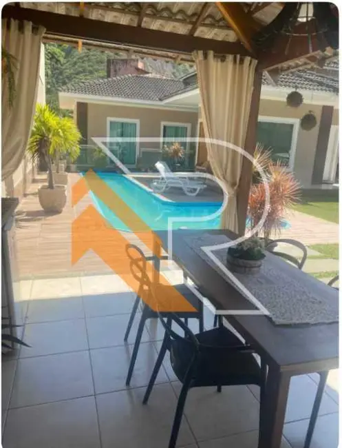 Foto 8 de Casa com 3 quartos à venda, 141m2 em Marica - RJ