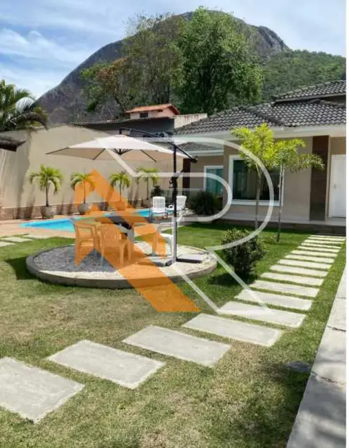 Foto 9 de Casa com 3 quartos à venda, 141m2 em Marica - RJ