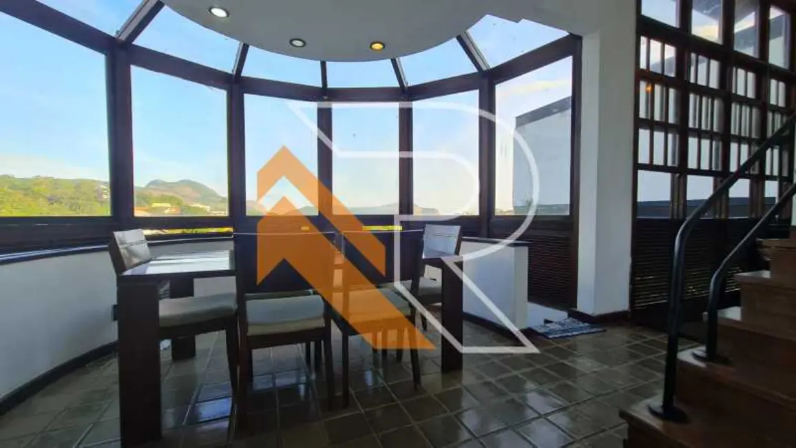 Foto 7 de Casa de Condomínio com 4 quartos à venda, 300m2 em Niteroi - RJ