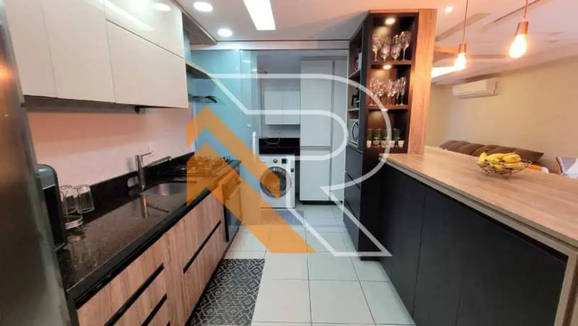 Foto 9 de Cobertura com 2 quartos à venda, 77m2 em Niteroi - RJ