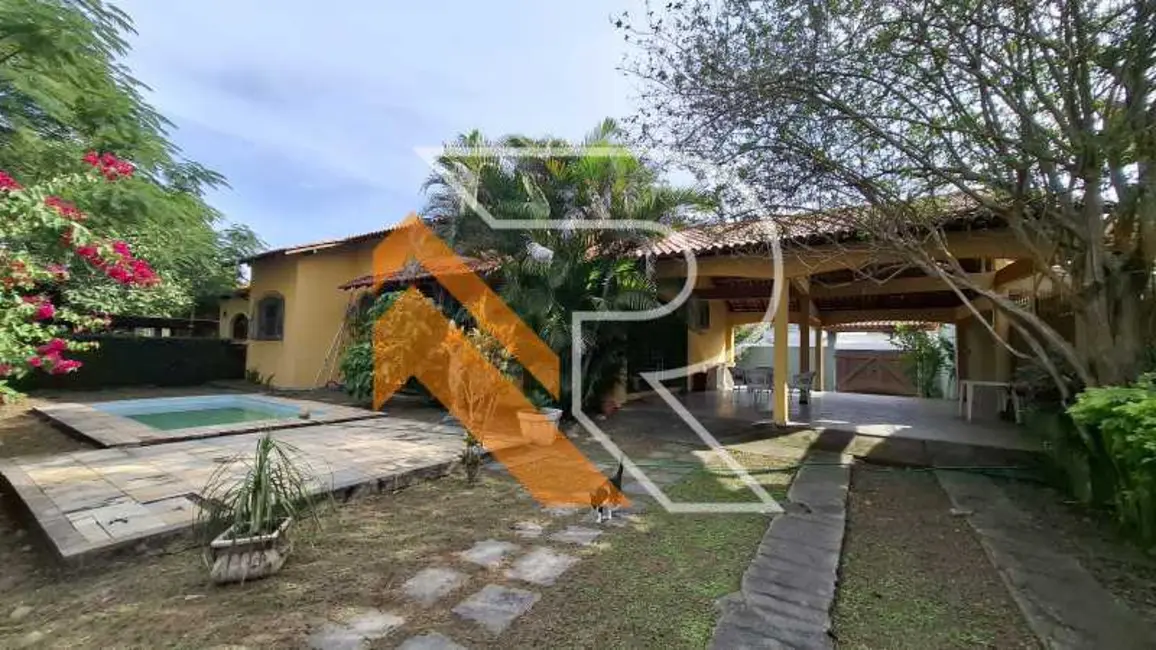 Foto 1 de Casa com 3 quartos à venda, 111m2 em Niteroi - RJ