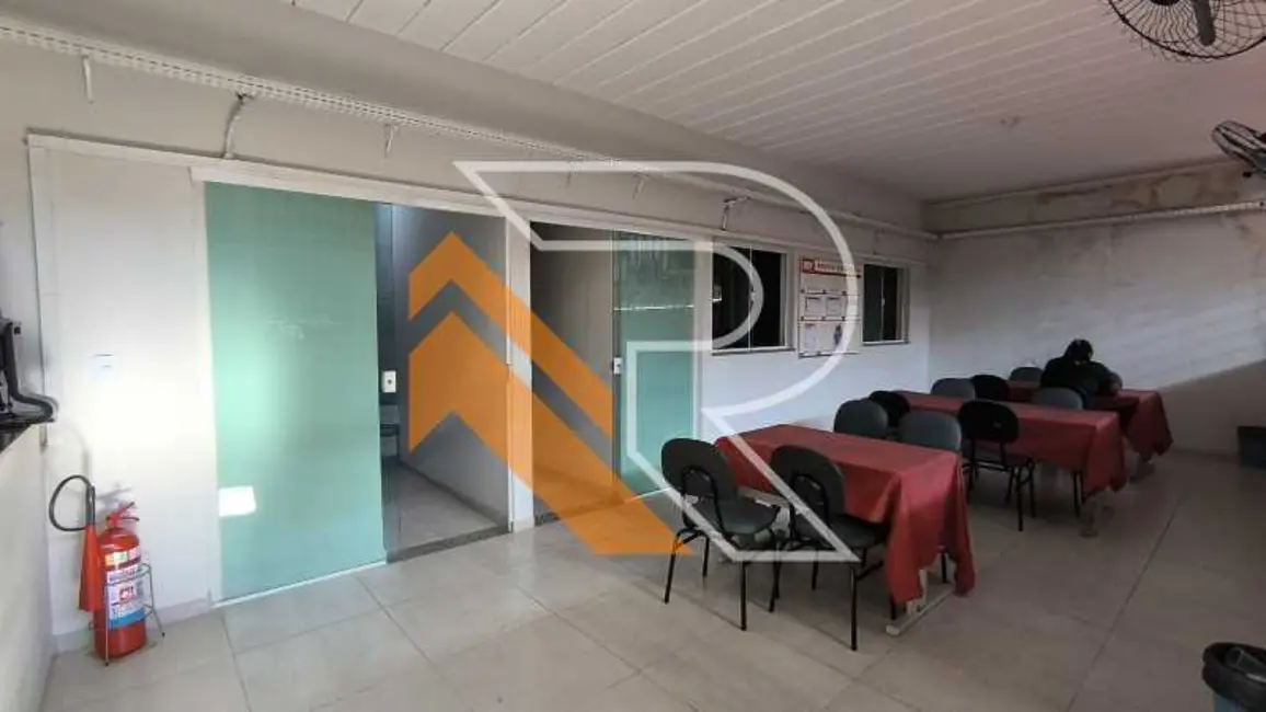 Armazém / Galpão à venda, 360m2 em Niteroi - RJ - imagem 6 Foto 6 de Armazém / Galpão à venda, 360m2 em Niteroi - RJ