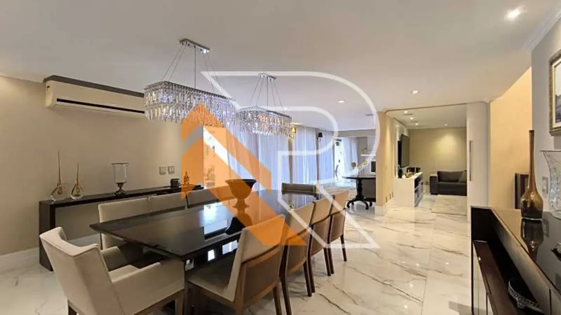 Casa de Condomínio com 4 quartos à venda, 365m2 em Niteroi - RJ - imagem 5 Foto 5 de Casa de Condomínio com 4 quartos à venda, 365m2 em Niteroi - RJ