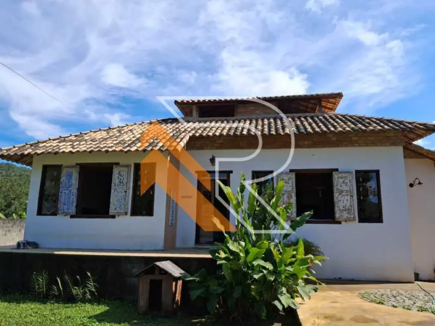 Foto 3 de Casa com 4 quartos à venda, 221m2 em Marica - RJ
