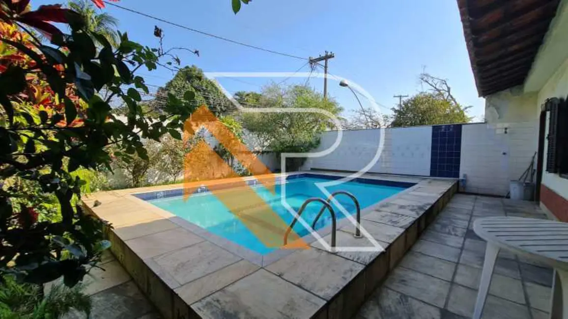 Casa de Condomínio com 4 quartos à venda, 150m2 em Niteroi - RJ - imagem 3 Foto 3 de Casa de Condomínio com 4 quartos à venda, 150m2 em Niteroi - RJ