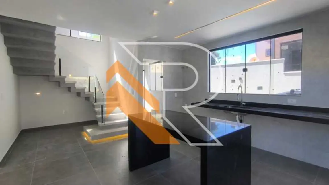 Casa com 4 quartos à venda, 160m2 em Niteroi - RJ - imagem 8 Foto 8 de Casa com 4 quartos à venda, 160m2 em Niteroi - RJ