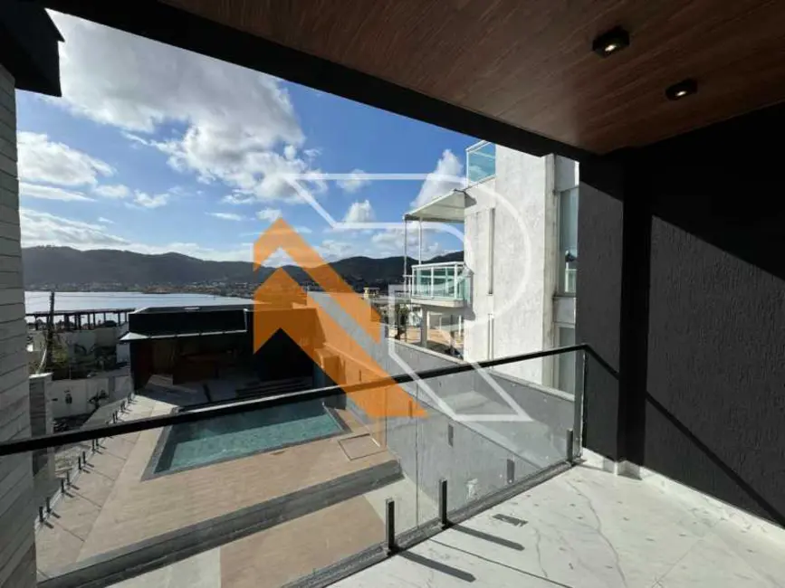 Foto 6 de Casa com 4 quartos à venda e para alugar, 360m2 em Niteroi - RJ