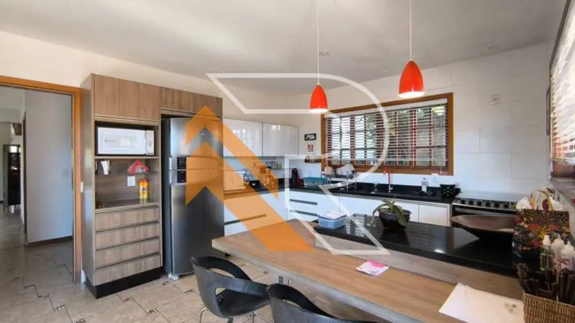 Foto 7 de Casa de Condomínio com 5 quartos à venda e para alugar, 550m2 em Niteroi - RJ