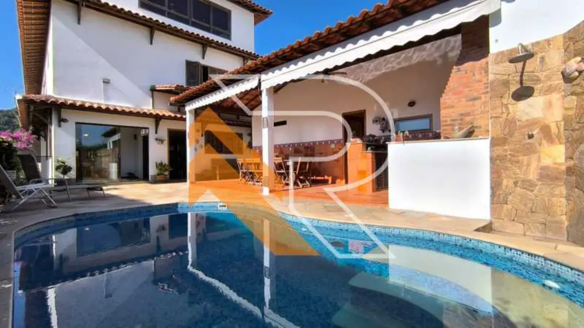 Foto 2 de Casa de Condomínio com 5 quartos à venda e para alugar, 550m2 em Niteroi - RJ