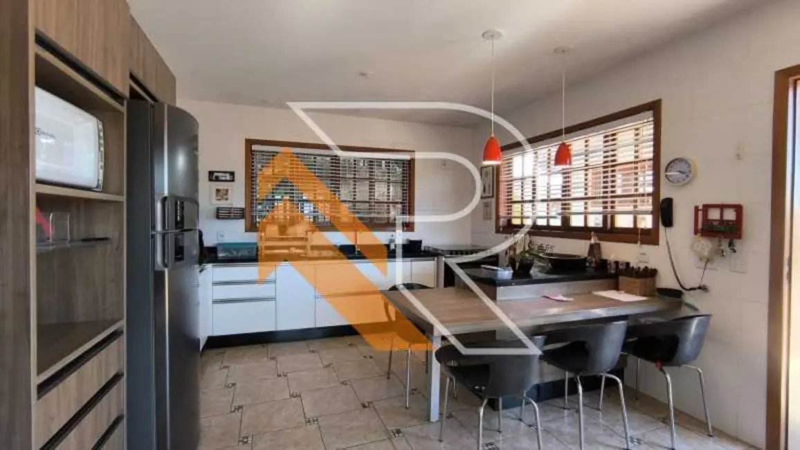 Foto 6 de Casa de Condomínio com 5 quartos à venda e para alugar, 550m2 em Niteroi - RJ