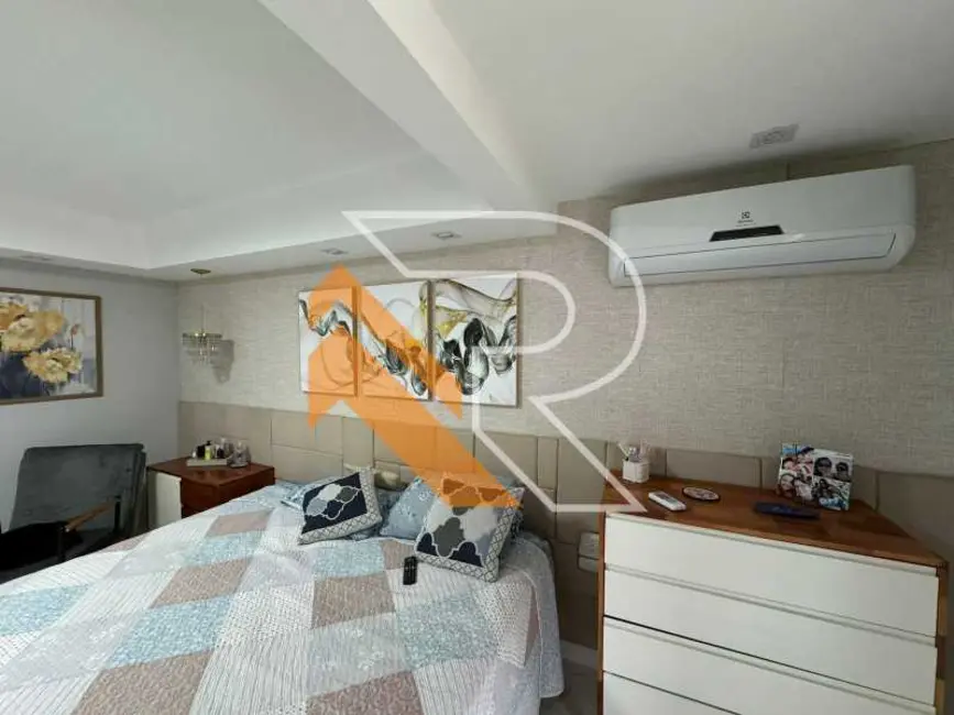 Foto 6 de Casa com 6 quartos à venda, 450m2 em Niteroi - RJ