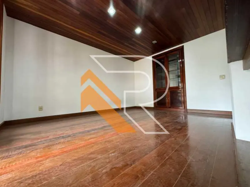 Foto 3 de Casa de Condomínio com 4 quartos à venda e para alugar, 333m2 em Niteroi - RJ