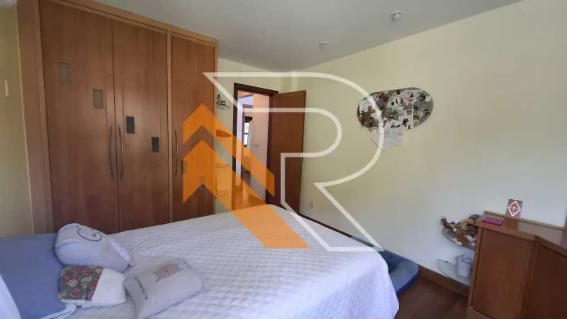 Foto 5 de Casa de Condomínio com 3 quartos à venda, 259m2 em Niteroi - RJ