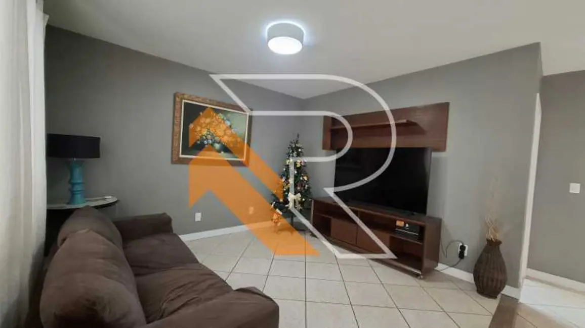 Casa com 5 quartos à venda, 206m2 em Niteroi - RJ - imagem 3 Foto 3 de Casa com 5 quartos à venda, 206m2 em Niteroi - RJ