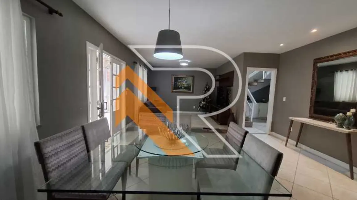 Casa com 5 quartos à venda, 206m2 em Niteroi - RJ - imagem 7 Foto 7 de Casa com 5 quartos à venda, 206m2 em Niteroi - RJ