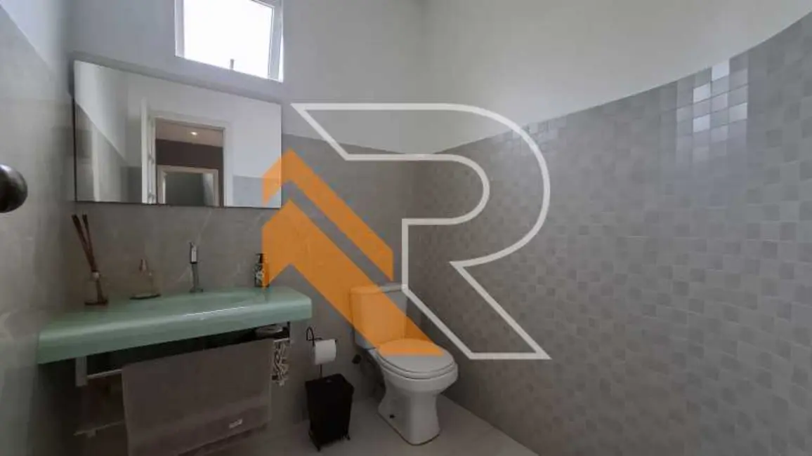 Casa com 5 quartos à venda, 206m2 em Niteroi - RJ - imagem 8 Foto 8 de Casa com 5 quartos à venda, 206m2 em Niteroi - RJ