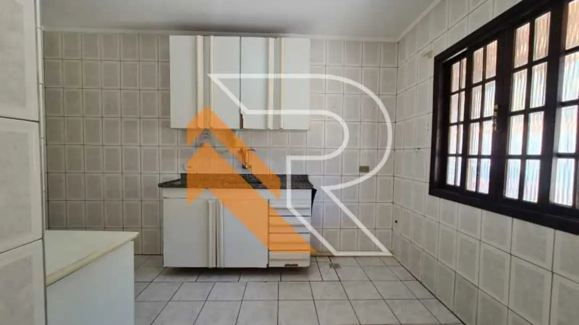 Casa de Condomínio com 2 quartos para alugar, 65m2 em Marica - RJ - imagem 9 Foto 9 de Casa de Condomínio com 2 quartos para alugar, 65m2 em Marica - RJ