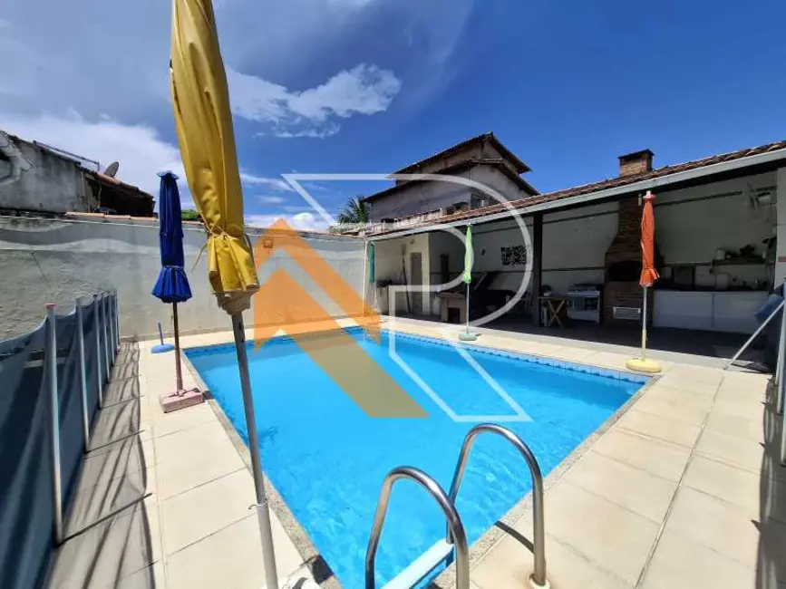 Casa com 3 quartos à venda, 132m2 em Niteroi - RJ - imagem 1 Foto 1 de Casa com 3 quartos à venda, 132m2 em Niteroi - RJ
