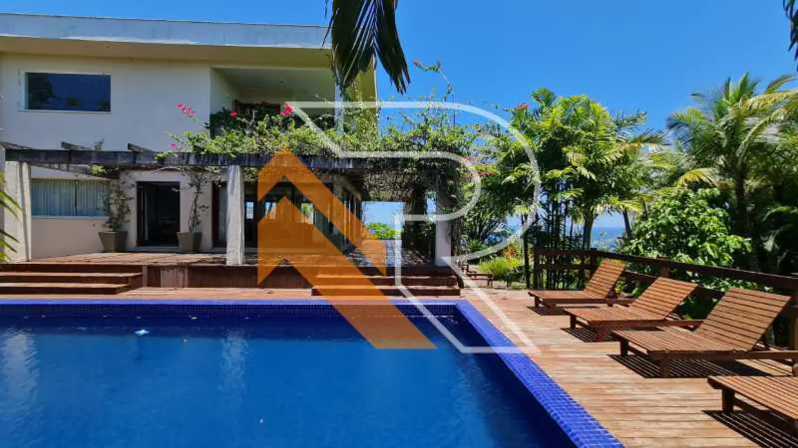 Foto 3 de Casa com 3 quartos à venda, 483m2 em Niteroi - RJ