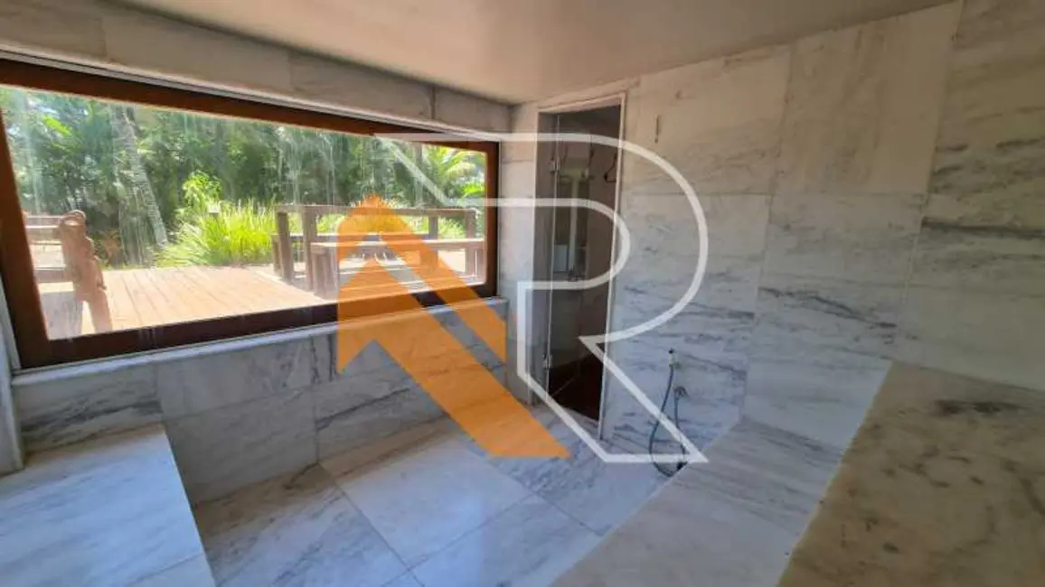 Foto 6 de Casa com 3 quartos à venda, 483m2 em Niteroi - RJ