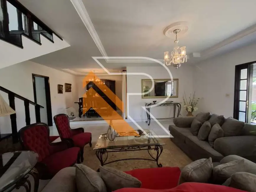 Foto 5 de Casa de Condomínio com 5 quartos à venda, 300m2 em Niteroi - RJ