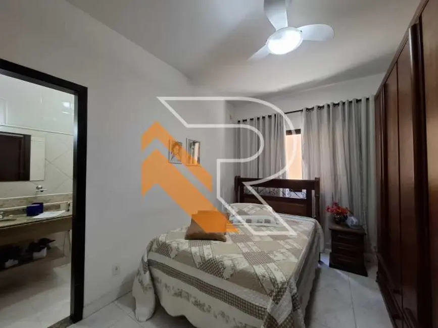 Foto 8 de Casa de Condomínio com 5 quartos à venda, 300m2 em Niteroi - RJ