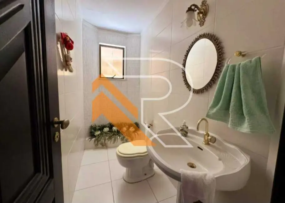 Foto 7 de Casa de Condomínio com 5 quartos à venda, 300m2 em Niteroi - RJ