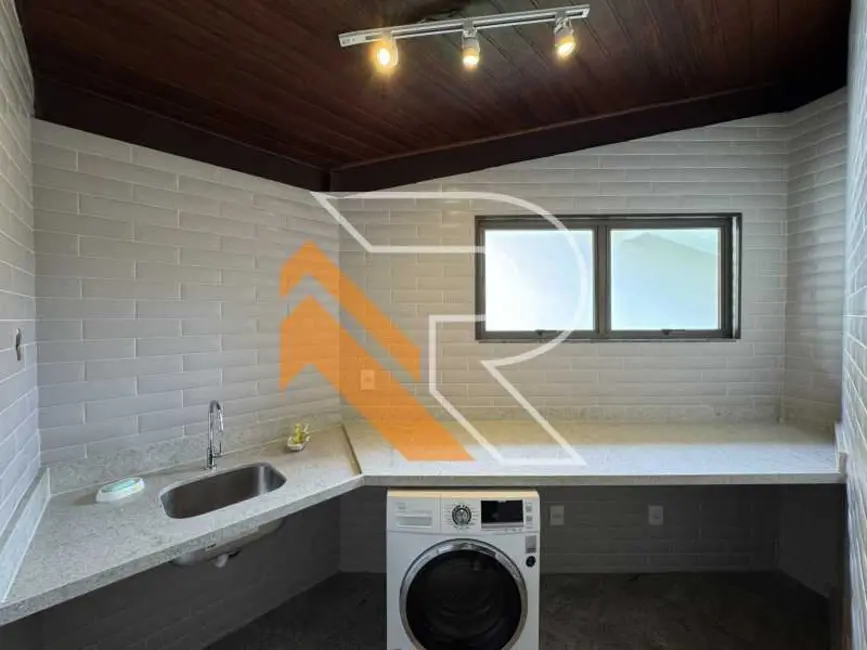 Foto 9 de Casa de Condomínio com 4 quartos à venda, 354m2 em Niteroi - RJ