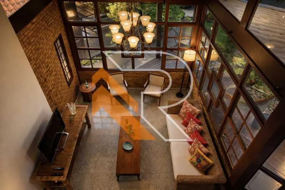 Foto 3 de Casa de Condomínio com 4 quartos à venda, 354m2 em Niteroi - RJ