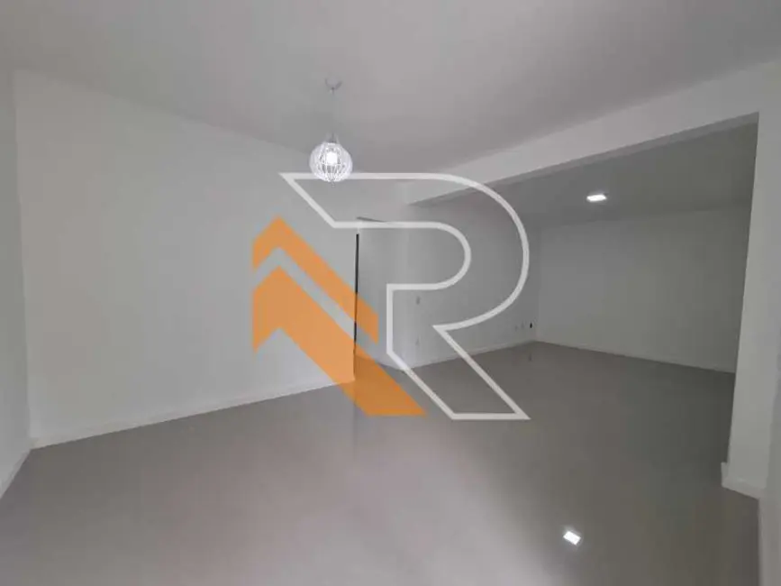 Foto 3 de Casa de Condomínio com 4 quartos à venda, 155m2 em Niteroi - RJ