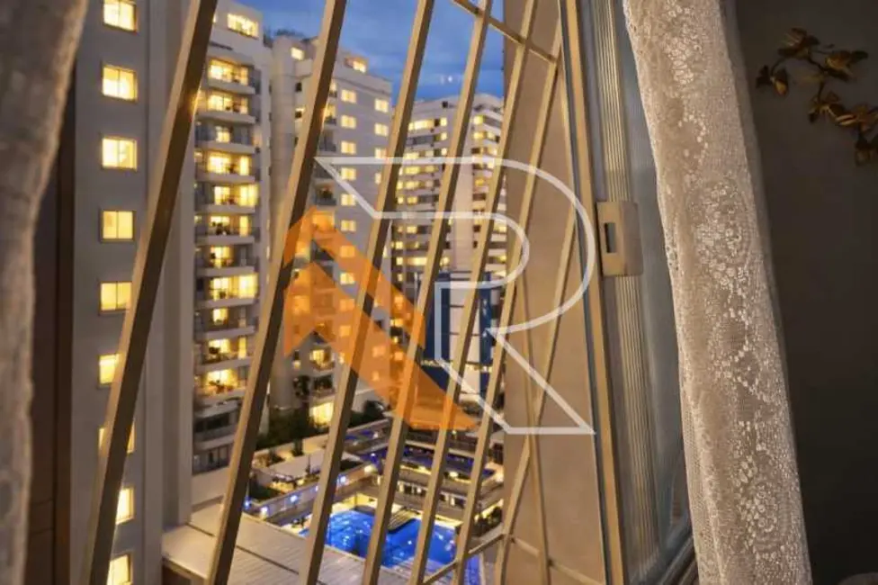 Foto 1 de Apartamento com 2 quartos à venda, 70m2 em Niteroi - RJ