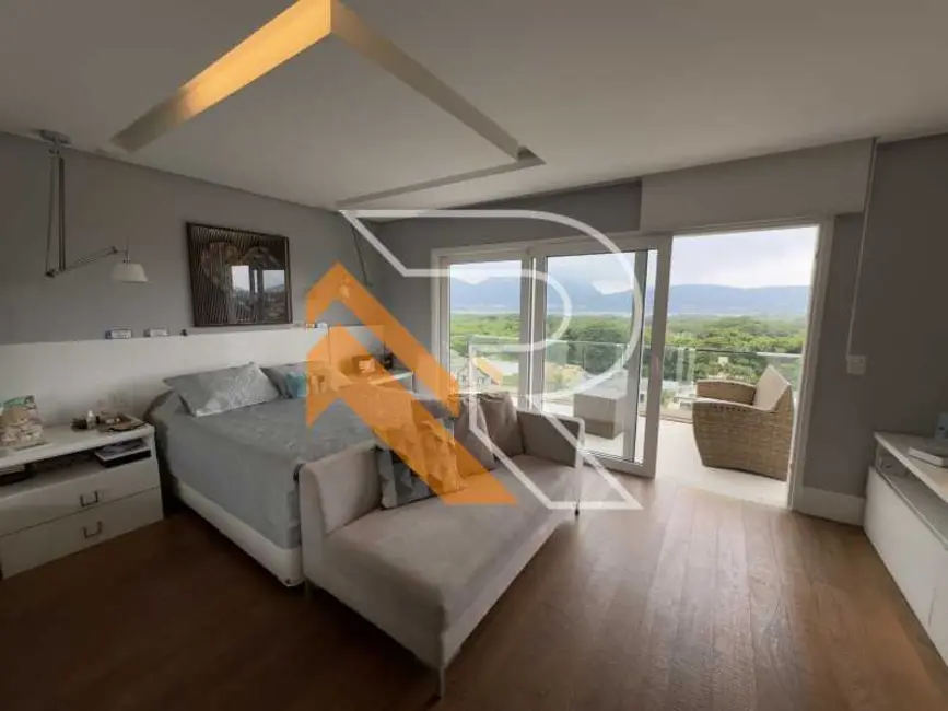 Foto 8 de Casa de Condomínio com 4 quartos à venda, 515m2 em Niteroi - RJ