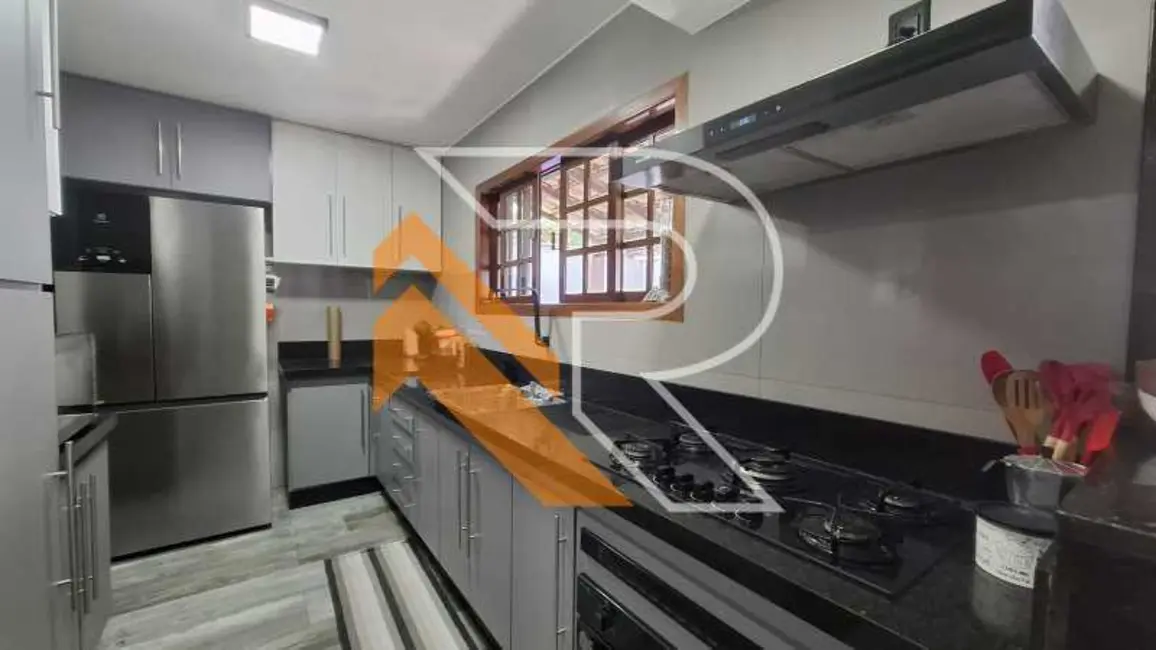 Foto 9 de Casa de Condomínio com 3 quartos à venda e para alugar, 175m2 em Niteroi - RJ