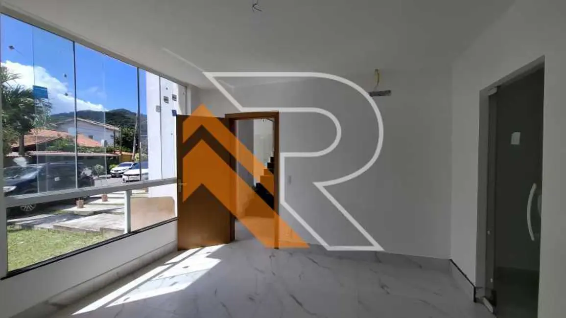 Foto 6 de Casa de Condomínio com 4 quartos à venda, 190m2 em Niteroi - RJ