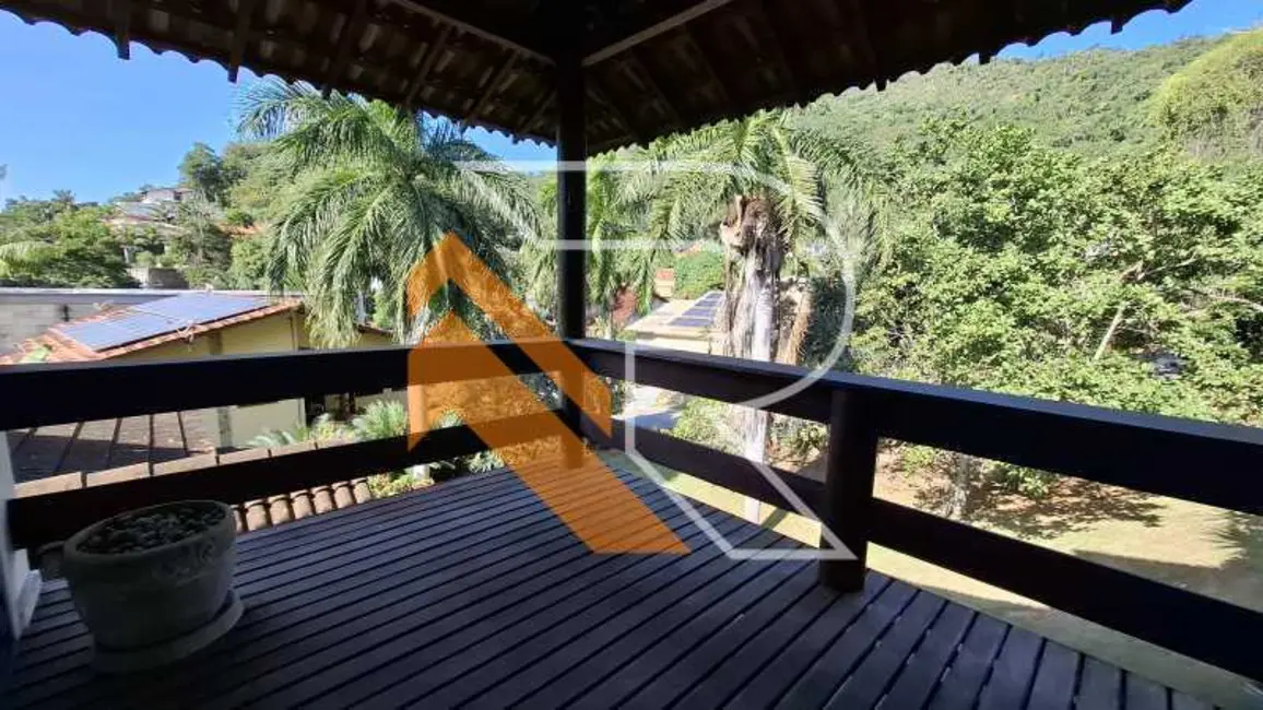 Foto 5 de Casa de Condomínio com 3 quartos à venda, 375m2 em Niteroi - RJ