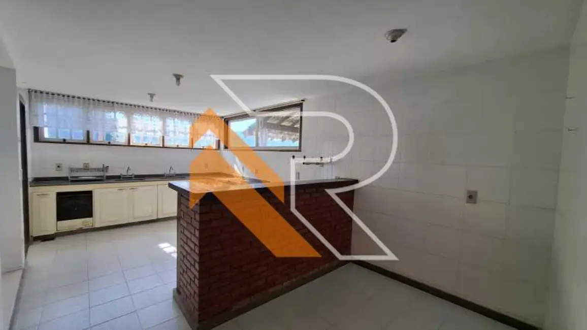 Foto 7 de Casa de Condomínio com 3 quartos à venda, 375m2 em Niteroi - RJ