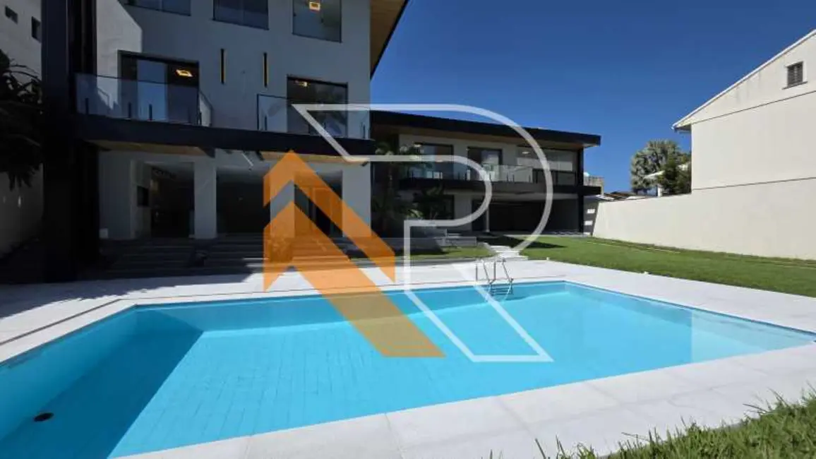 Foto 1 de Casa de Condomínio com 4 quartos à venda, 562m2 em Niteroi - RJ