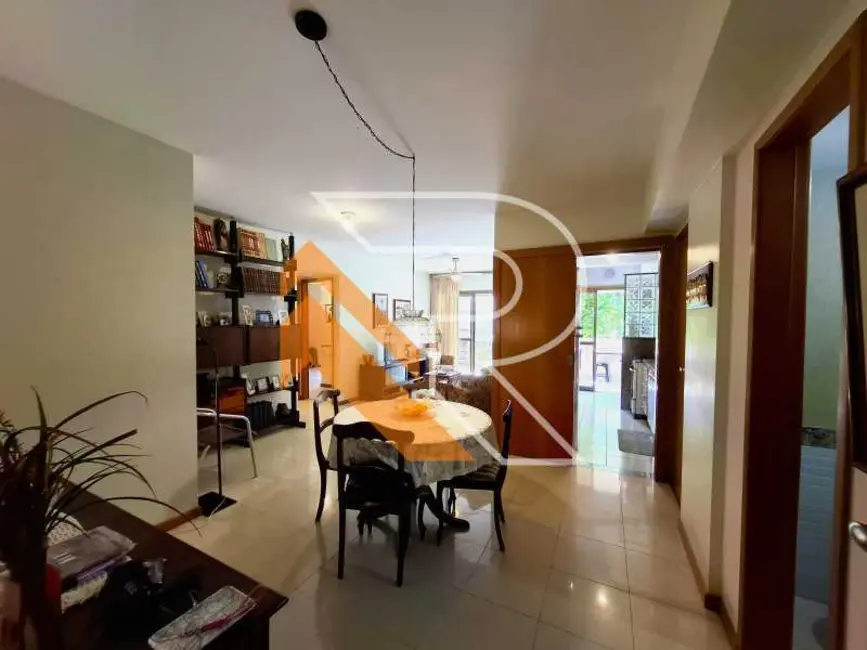 Foto 7 de Apartamento com 2 quartos à venda, 120m2 em Niteroi - RJ