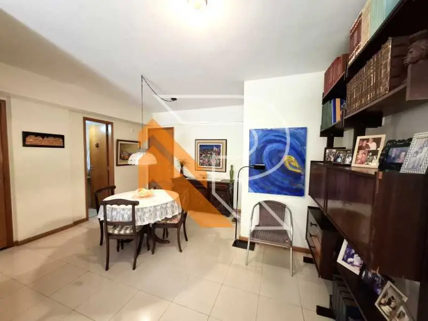Foto 4 de Apartamento com 2 quartos à venda, 120m2 em Niteroi - RJ