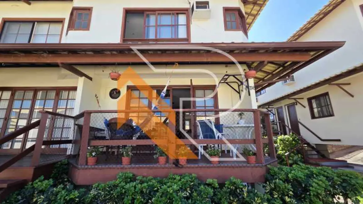 Casa de Condomínio com 3 quartos à venda, 208m2 em Niteroi - RJ - imagem 4 Foto 4 de Casa de Condomínio com 3 quartos à venda, 208m2 em Niteroi - RJ