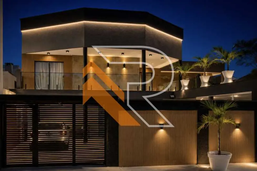 Foto 1 de Casa com 4 quartos à venda, 285m2 em Niteroi - RJ