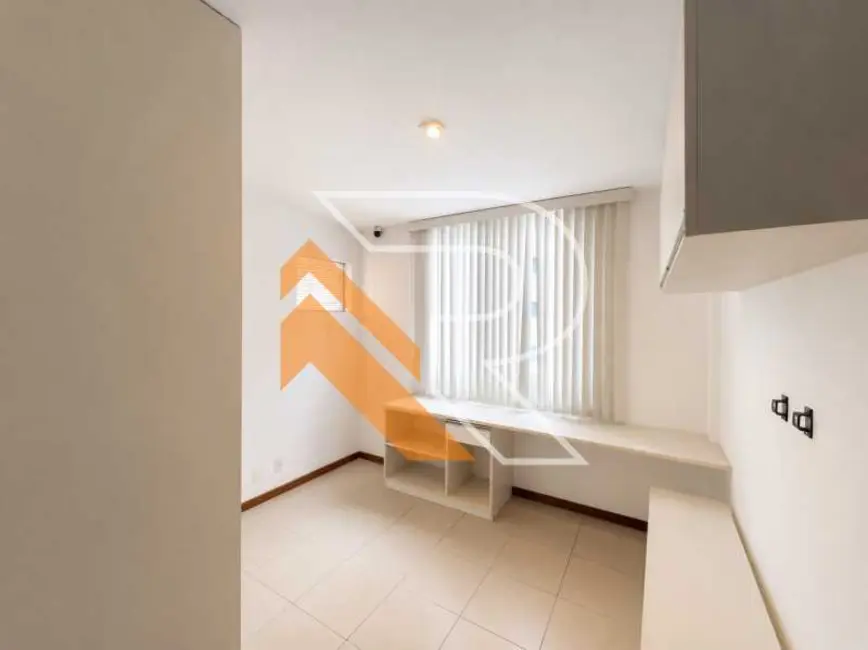 Apartamento com 2 quartos à venda, 160m2 em Niteroi - RJ - imagem 8 Foto 8 de Apartamento com 2 quartos à venda, 160m2 em Niteroi - RJ