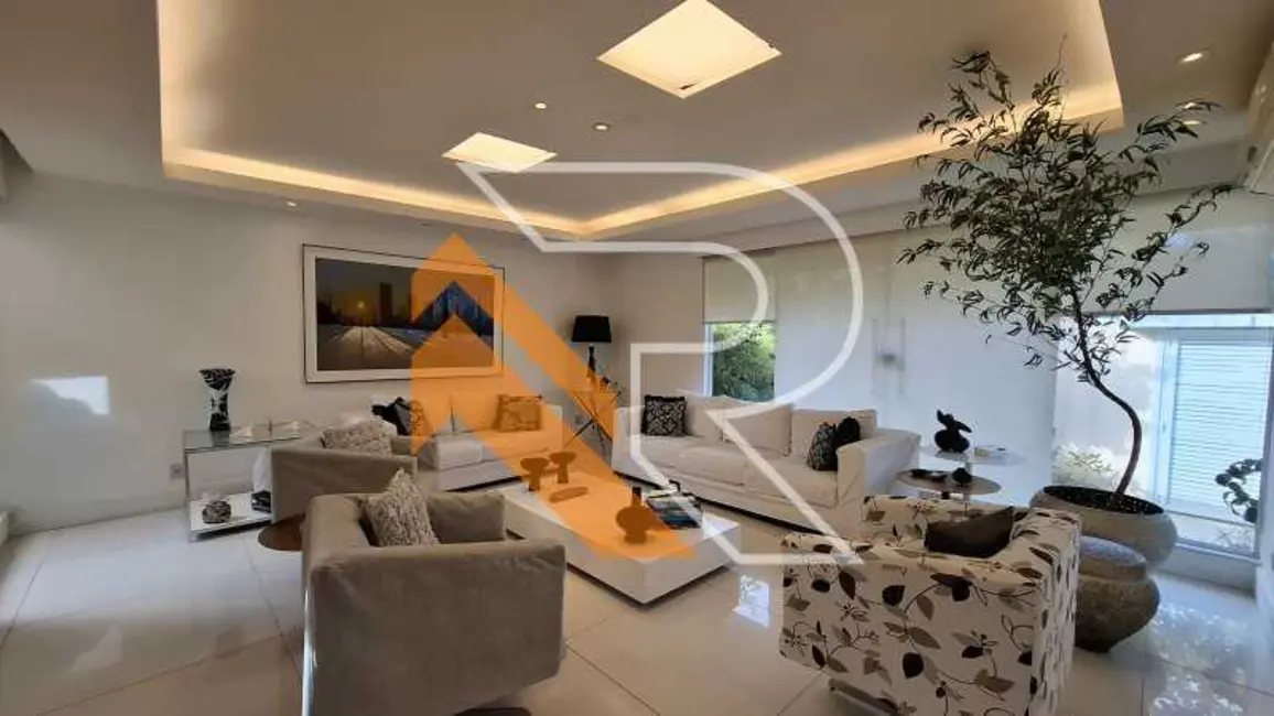 Foto 5 de Casa com 5 quartos à venda, 470m2 em Niteroi - RJ